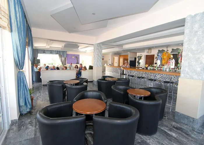 Zeus Hotel