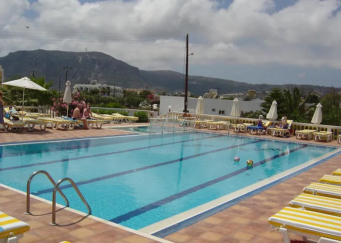 Zeus Hotel
