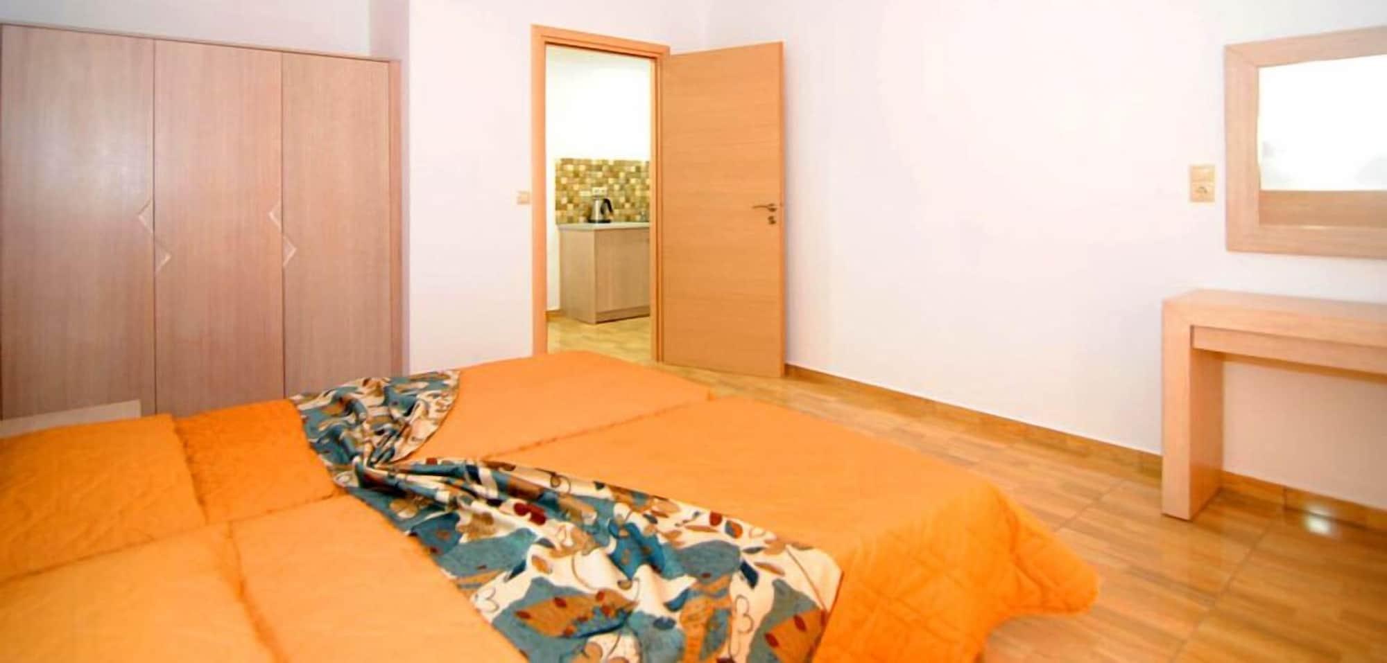 Zeus Hotel