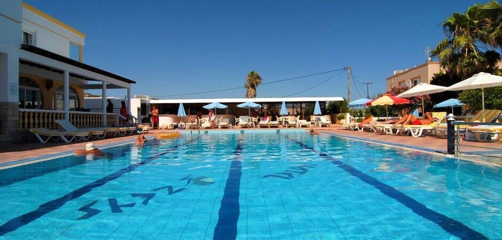 Hotel Zeus 2*